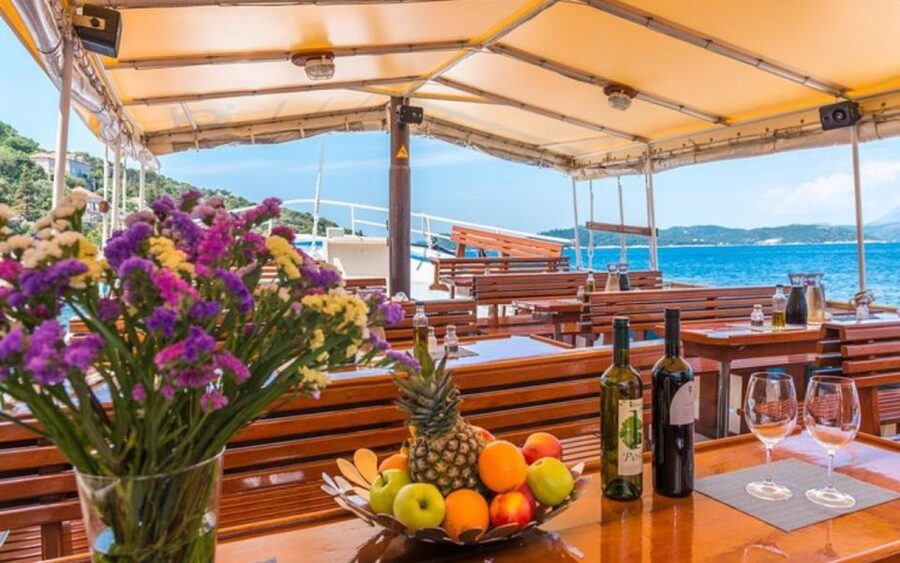 Three Island Boat Tour With Lunch - Who will get the most from this cruise