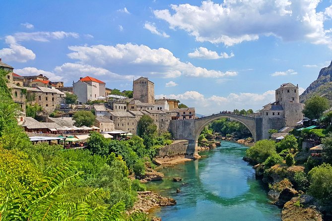 TOP OFFER: Dubrovnik to Split via Ston, Počitelj, Mostar, Kravica - Kravica Waterfalls for a swim or a photo
